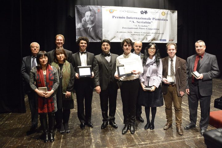 12514092_734769083291102_2734219606120280660_o